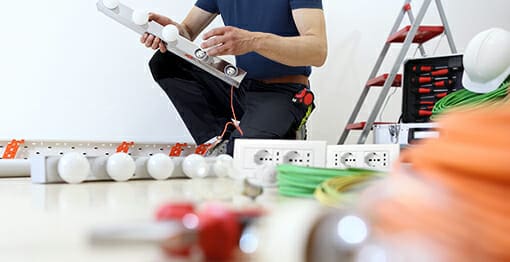 Commerical electrical contracting service